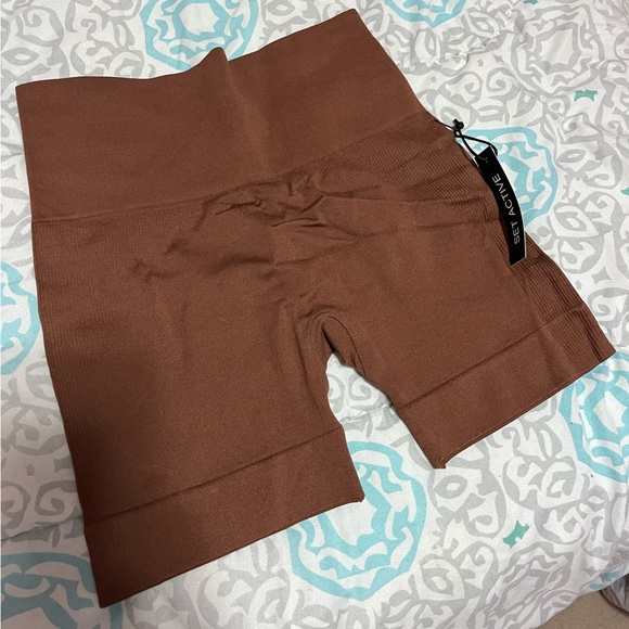 NWT Set Active Brown Bike Shorts Size Small - Picture 3 of 5